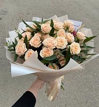 Букет Кремовые розы Латте в Рождествено