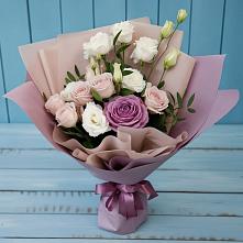 Букет цветов из:  Розы и Лизиантусы #REPLACE_PRED# Рождествено