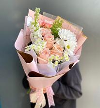 Букет цветов из:  Хризантемы и Розы в Рождествено