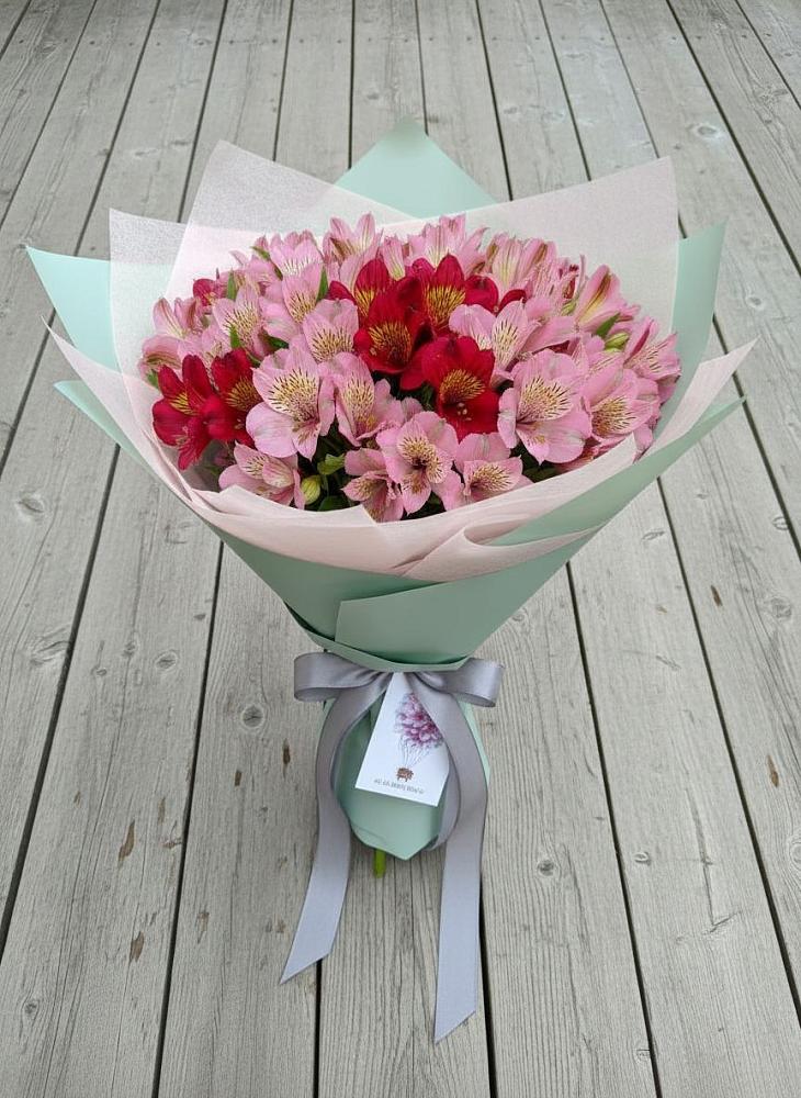 Букет цветов из: Альстромерии в Рождествено